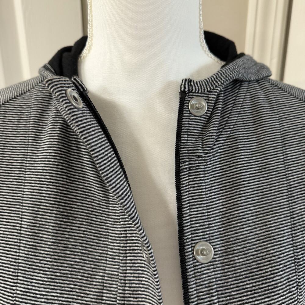 Soma Jacket - Picture 7 of 8